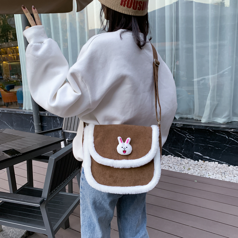 Winter warm large capacity velvet fabric ladies messenger bag cute cartoon canvas bag