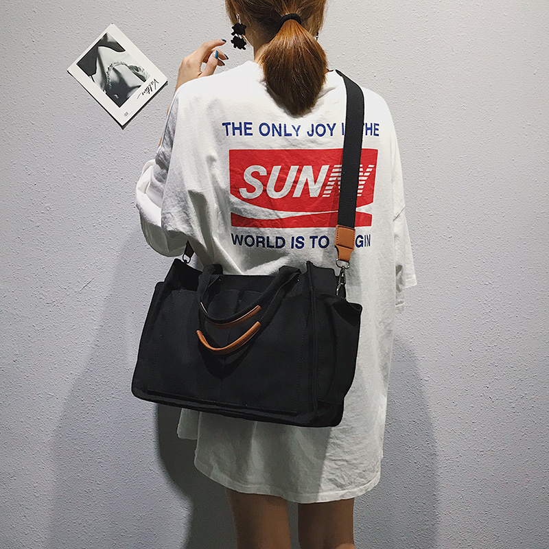 Ins large capacity casual canvas bag multi-pocket practical shoulder bag